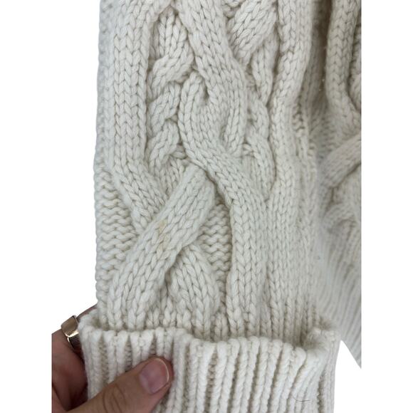 Citizens of Humanity Zola Cable-knit Cashmere Turtleneck Sweater in Ivory - Picture 11 of 14